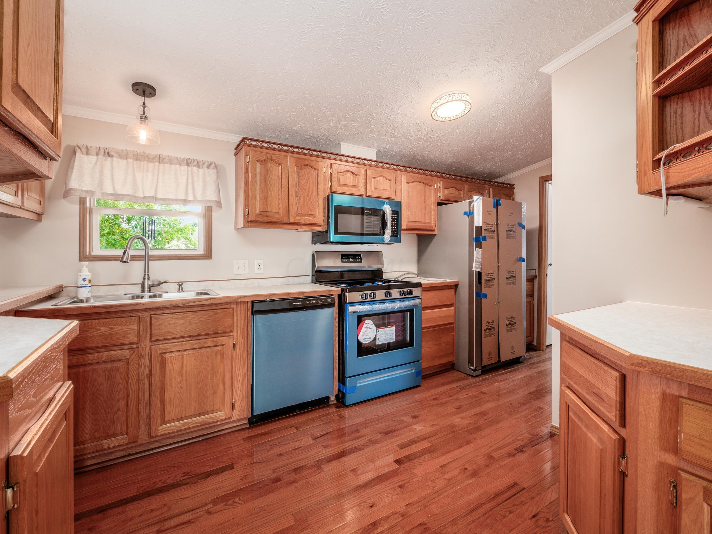 3020 Jacks Fairway, Nashport, Ohio image 6