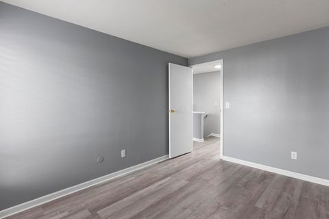 Tiny photo for 1030 Galliton Court H #H, Columbus, OH 43220 (MLS # 226002073)