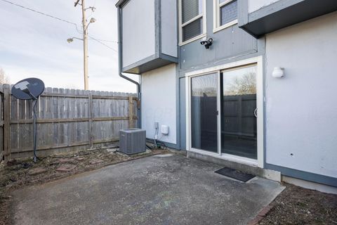 Tiny photo for 1030 Galliton Court H #H, Columbus, OH 43220 (MLS # 226002073)
