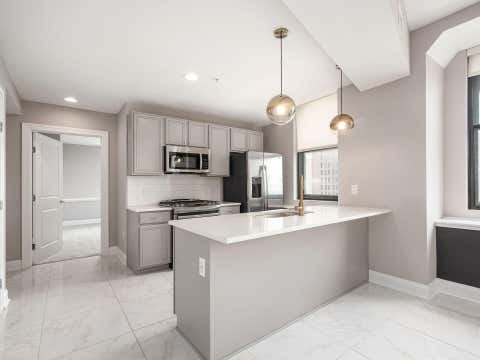 Tiny photo for 50 W Broad Street 2501 #2501, Columbus, OH 43215 (MLS # 226028243)