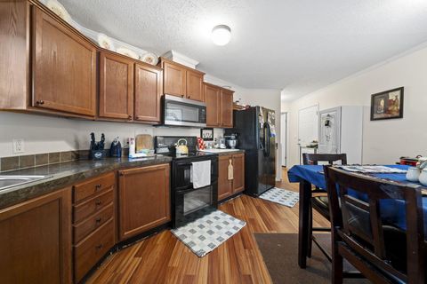 Photo of 6244 London Groveport Road, Grove City, OH 43123 (MLS # 226017340)