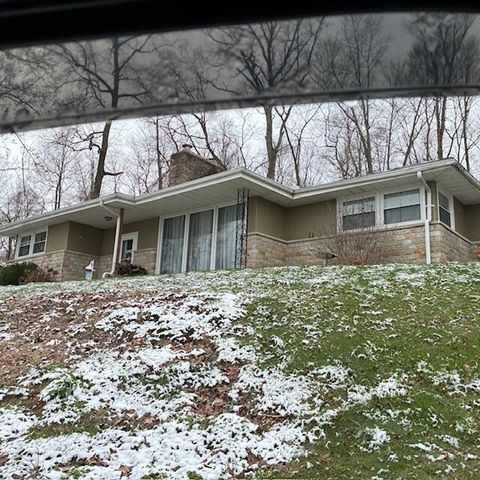 Photo of 1775 SE Old Logan Road SE, Lancaster, OH 43130 (MLS # 226007892)