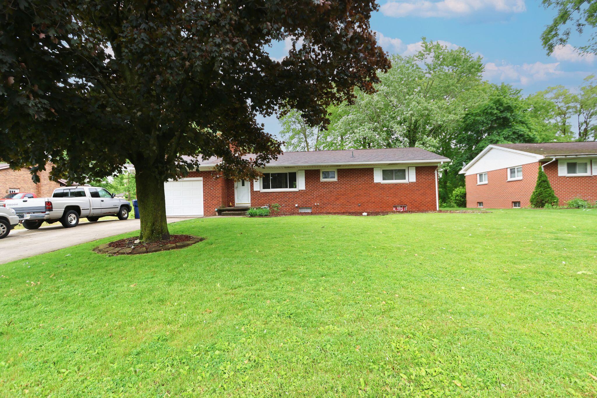 33 Sunset Drive, Shelby, Ohio image 2