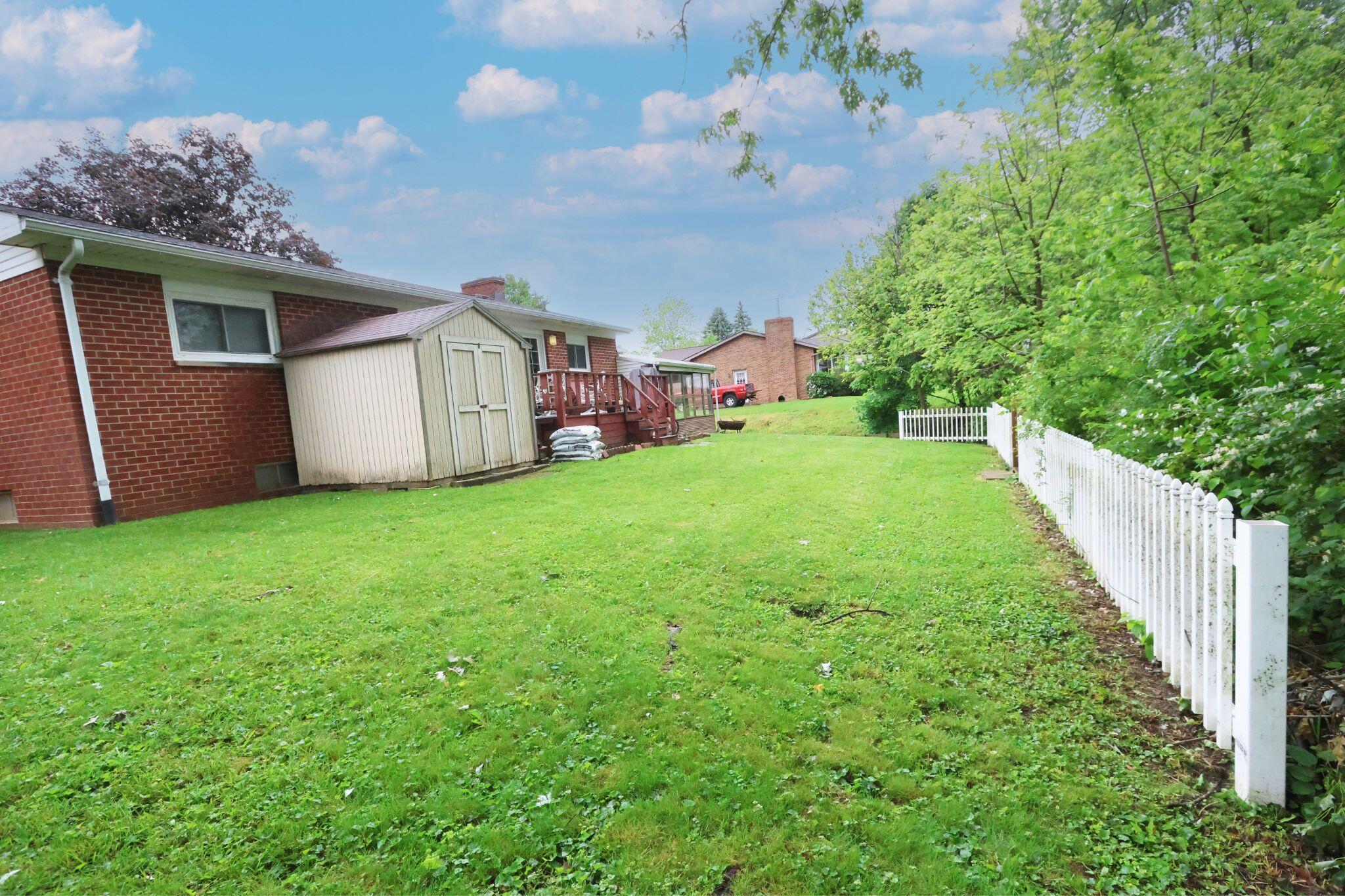 33 Sunset Drive, Shelby, Ohio image 32