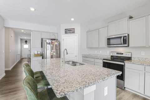 Tiny photo for 408 Jameson Lane, Newark, OH 43055 (MLS # 226003274)