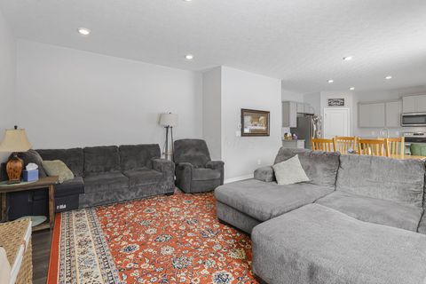 Tiny photo for 408 Jameson Lane, Newark, OH 43055 (MLS # 226003274)