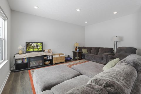 Tiny photo for 408 Jameson Lane, Newark, OH 43055 (MLS # 226003274)