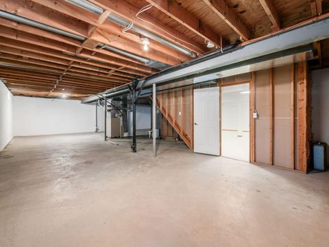 Tiny photo for 928 Linworth Village Drive, Columbus, OH 43235 (MLS # 225044577)