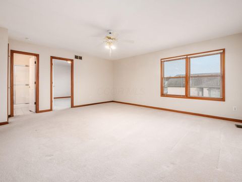 Tiny photo for 928 Linworth Village Drive, Columbus, OH 43235 (MLS # 225044577)