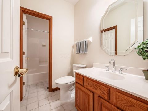 Tiny photo for 928 Linworth Village Drive, Columbus, OH 43235 (MLS # 225044577)