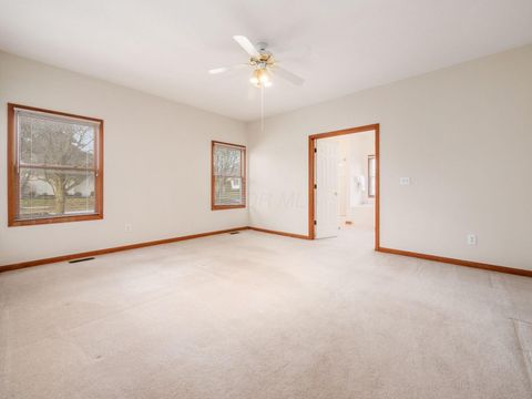 Tiny photo for 928 Linworth Village Drive, Columbus, OH 43235 (MLS # 225044577)