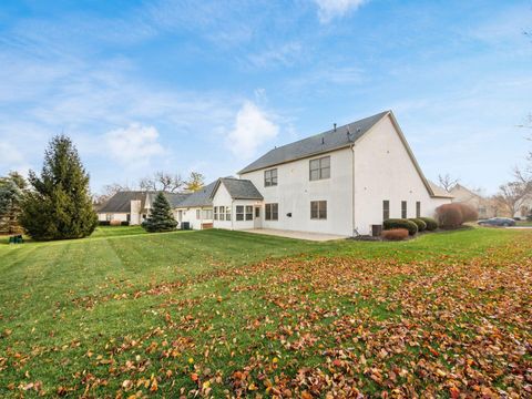 Tiny photo for 928 Linworth Village Drive, Columbus, OH 43235 (MLS # 225044577)