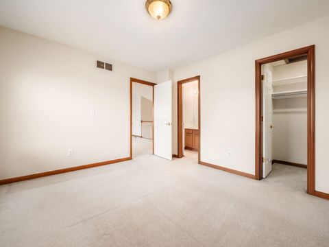 Tiny photo for 928 Linworth Village Drive, Columbus, OH 43235 (MLS # 225044577)