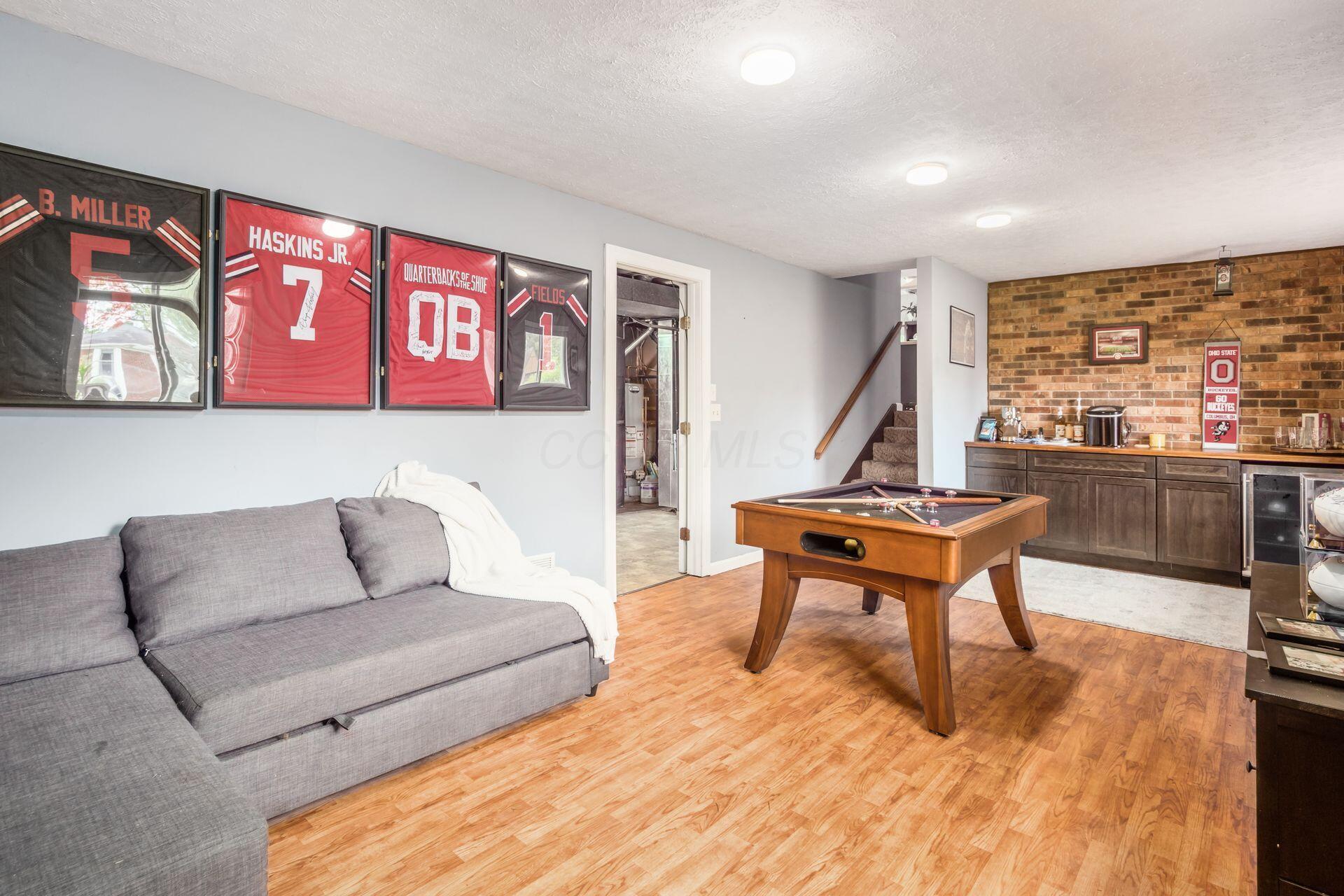 1340 W Choctaw Drive, London, Ohio image 17