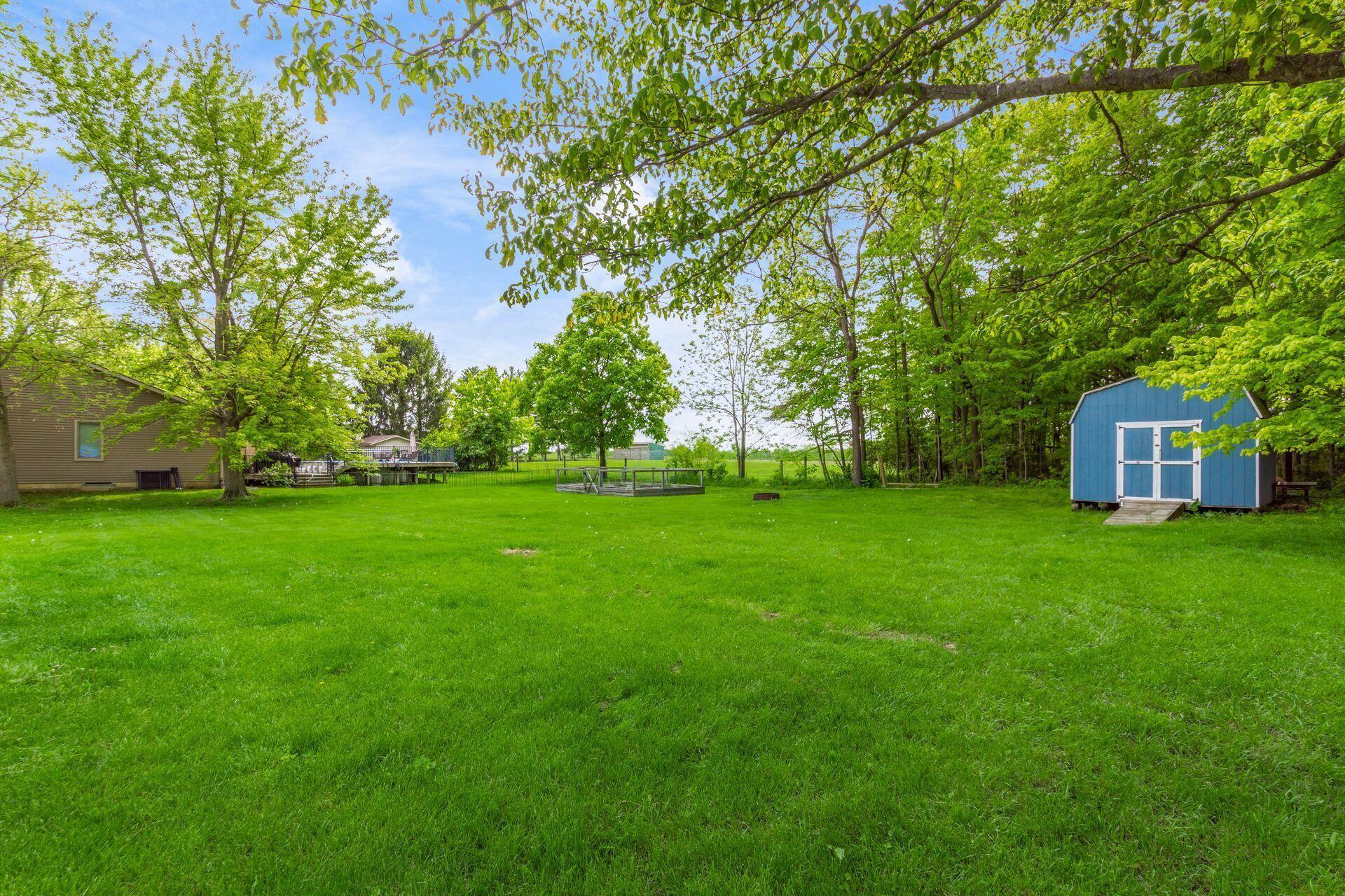 1340 W Choctaw Drive, London, Ohio image 33