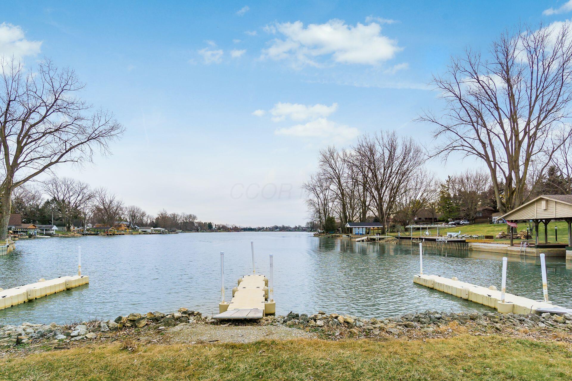 1340 W Choctaw Drive, London, Ohio image 49