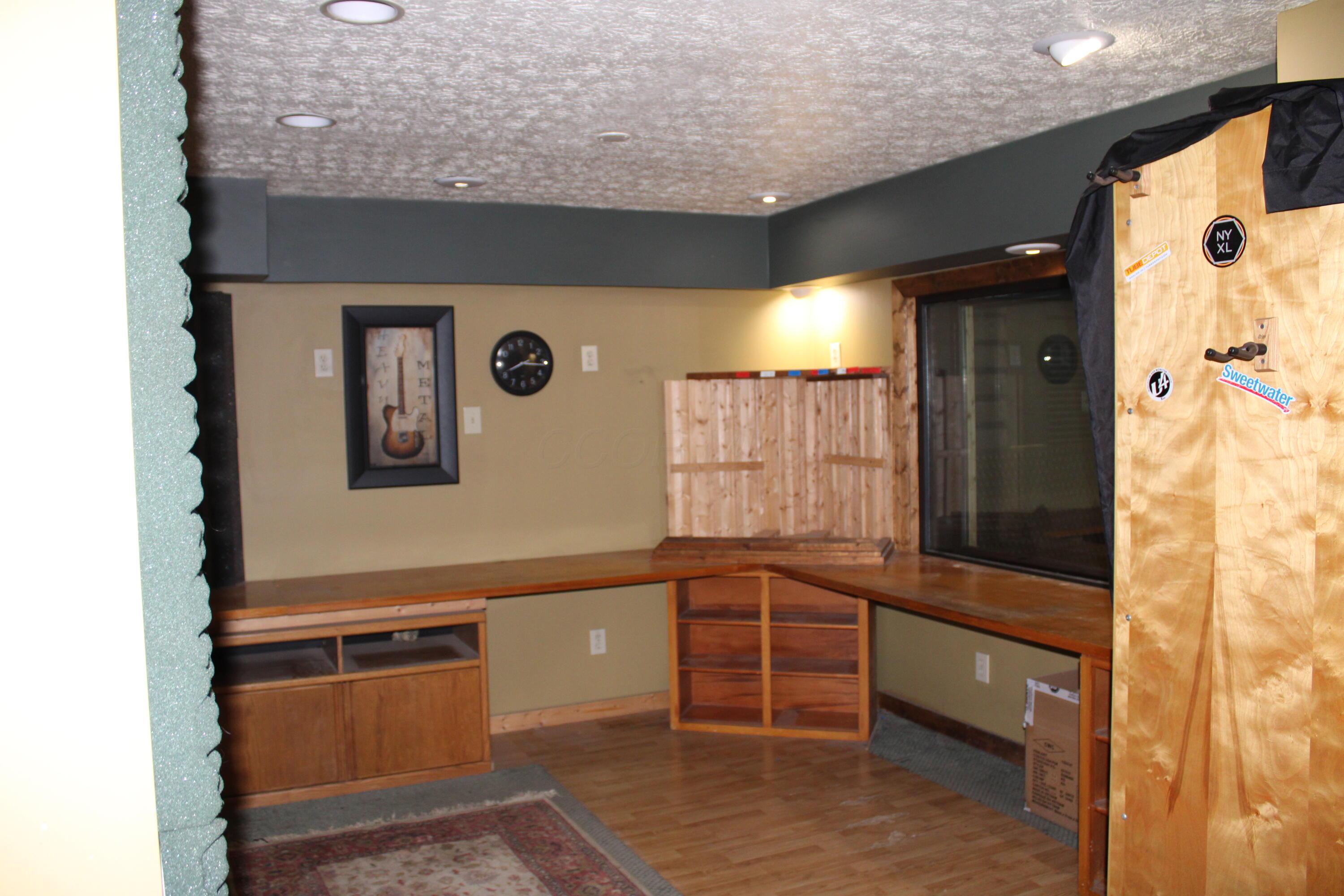 6100 Reno Road, Westerville, Ohio image 3