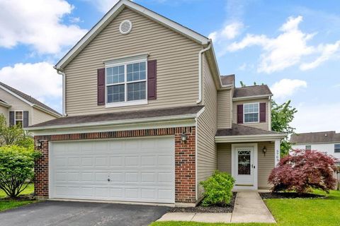 Photo of 5763 Stonepath Drive, Hilliard, OH 43026 (MLS # 226015893)