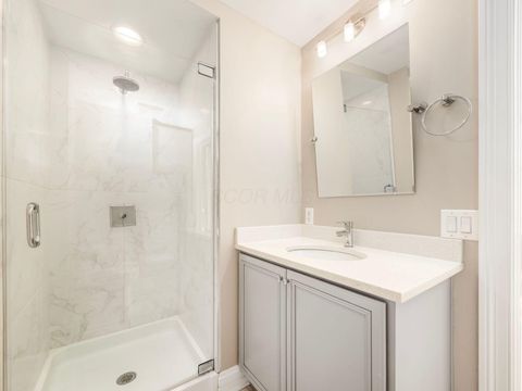 Tiny photo for 50 W Broad Street 2801 #2801, Columbus, OH 43215 (MLS # 226022095)