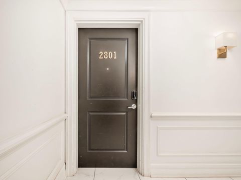 Tiny photo for 50 W Broad Street 2801 #2801, Columbus, OH 43215 (MLS # 226022095)
