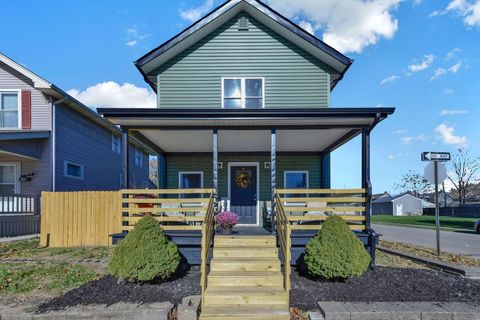 Tiny photo for 172 E Woodrow Avenue, Columbus, OH 43207 (MLS # 225045975)