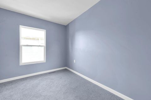 Tiny photo for 172 E Woodrow Avenue, Columbus, OH 43207 (MLS # 225045975)