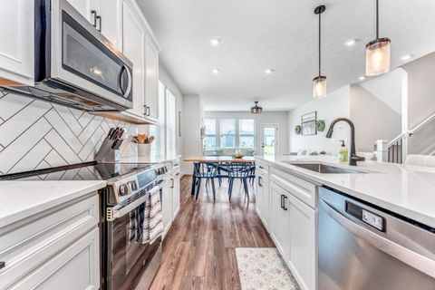 Tiny photo for 904 Mill Stone Drive, Sunbury, OH 43074 (MLS # 226013089)