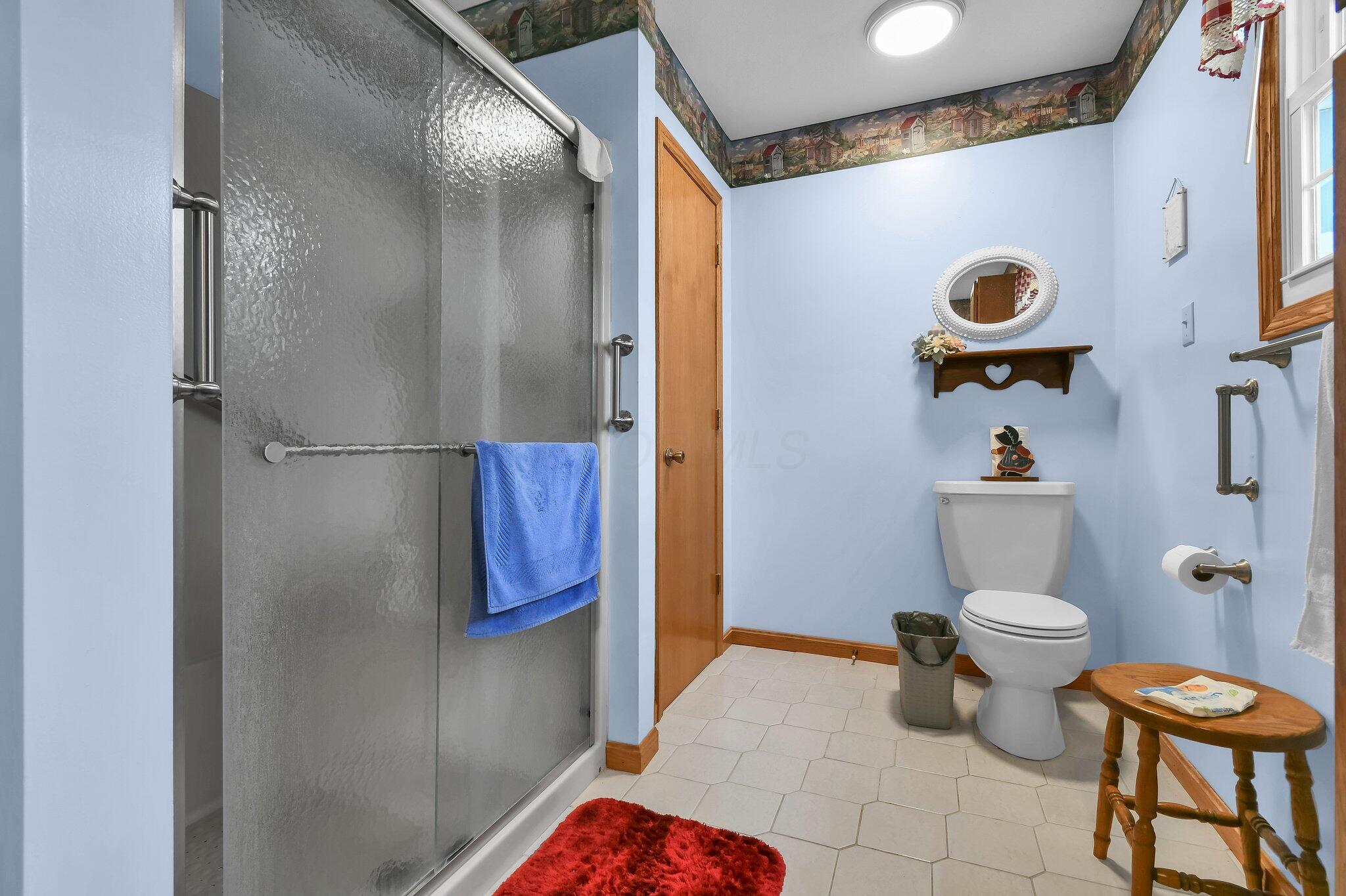9490 Loches Road, Saint Louisville, Ohio image 31