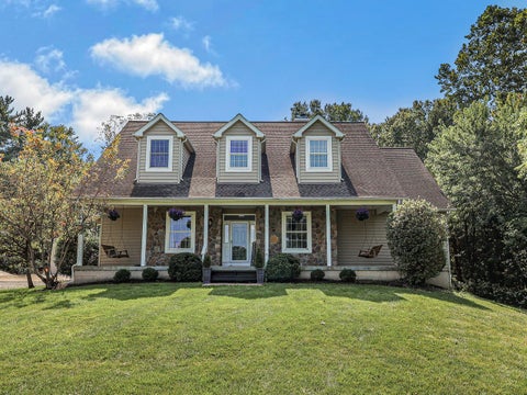 Photo of 5876 Jaycox Road, Galena, OH 43021 (MLS # 226035561)