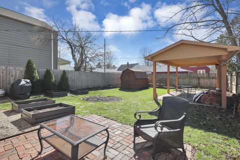 Tiny photo for 327 E Jeffrey Place, Columbus, OH 43214 (MLS # 226008149)