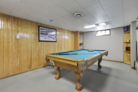 Tiny photo for 327 E Jeffrey Place, Columbus, OH 43214 (MLS # 226008149)