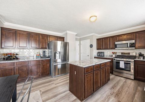 Tiny photo for 5766 Bowery Brook Way, Dublin, OH 43016 (MLS # 226012306)