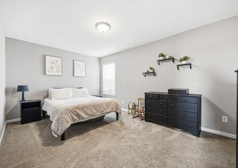 Tiny photo for 5766 Bowery Brook Way, Dublin, OH 43016 (MLS # 226012306)