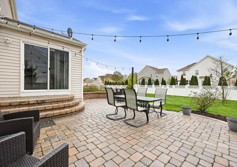 Tiny photo for 5766 Bowery Brook Way, Dublin, OH 43016 (MLS # 226012306)