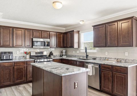 Tiny photo for 5766 Bowery Brook Way, Dublin, OH 43016 (MLS # 226012306)