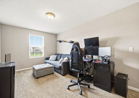 Tiny photo for 5766 Bowery Brook Way, Dublin, OH 43016 (MLS # 226012306)