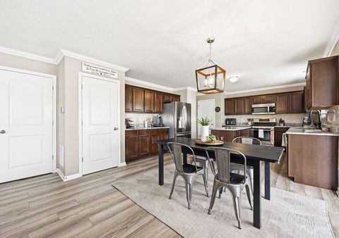 Tiny photo for 5766 Bowery Brook Way, Dublin, OH 43016 (MLS # 226012306)