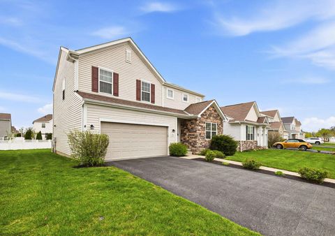 Tiny photo for 5766 Bowery Brook Way, Dublin, OH 43016 (MLS # 226012306)