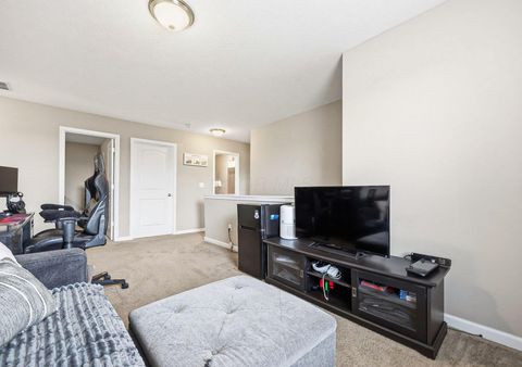 Tiny photo for 5766 Bowery Brook Way, Dublin, OH 43016 (MLS # 226012306)