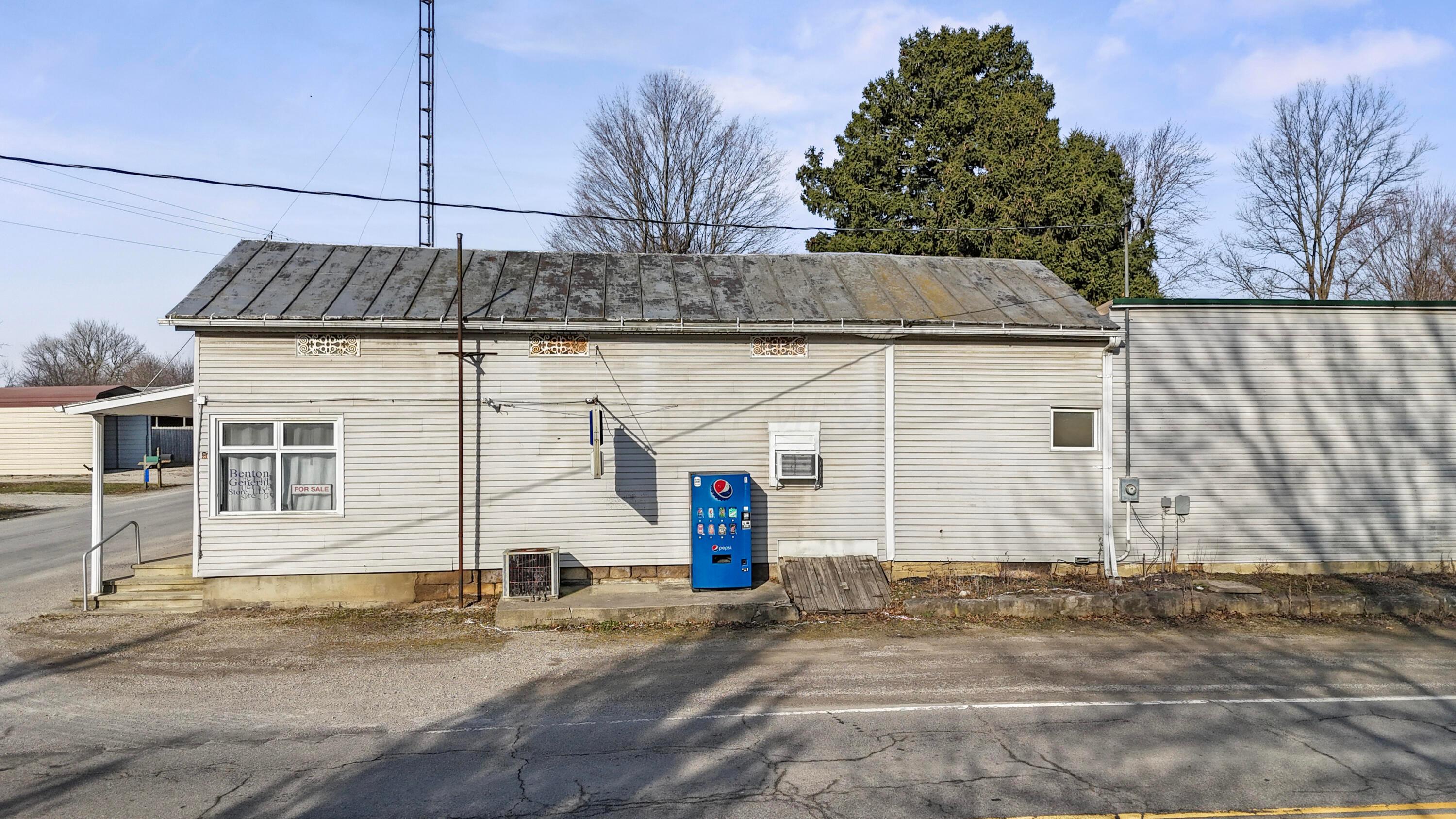 392 Benton Road, Sycamore, Ohio image 4