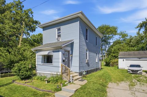 Photo of 212 N Highland Avenue, Bucyrus, OH 44820 (MLS # 226022127)