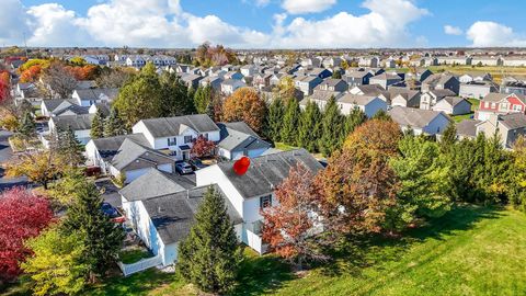 Tiny photo for 6832 Axtel Drive 23D #23D, Canal Winchester, OH 43110 (MLS # 225041773)