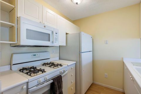 Tiny photo for 6832 Axtel Drive 23D #23D, Canal Winchester, OH 43110 (MLS # 225041773)