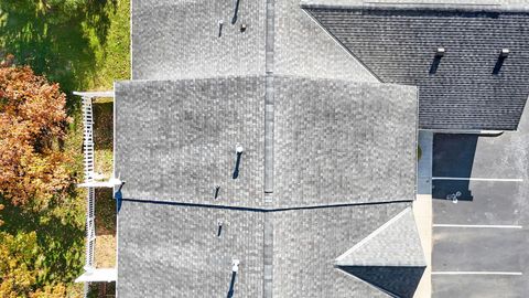 Tiny photo for 6832 Axtel Drive 23D #23D, Canal Winchester, OH 43110 (MLS # 225041773)