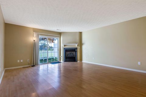 Tiny photo for 6832 Axtel Drive 23D #23D, Canal Winchester, OH 43110 (MLS # 225041773)