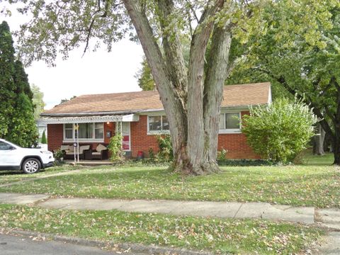 Photo of 428 Superior Street, Bellefontaine, OH 43311 (MLS # 225040465) Photo of 428 Superior Street, Bellefontaine, OH 43311 (MLS # 225040465)