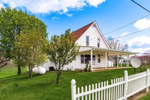 Photo of 15427 Hartford Road, Sunbury, OH 43074 (MLS # 226013375)