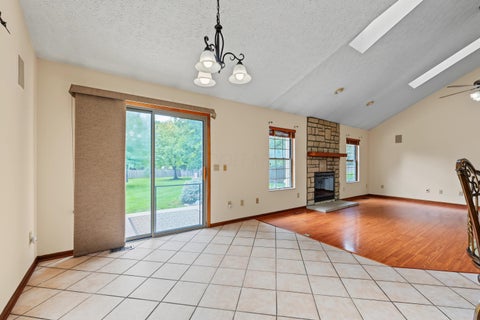 Tiny photo for 3612 Mariners Way, Lewis Center, OH 43035 (MLS # 226035844)