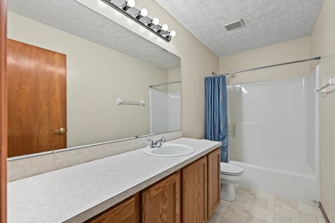 Tiny photo for 3612 Mariners Way, Lewis Center, OH 43035 (MLS # 226035844)