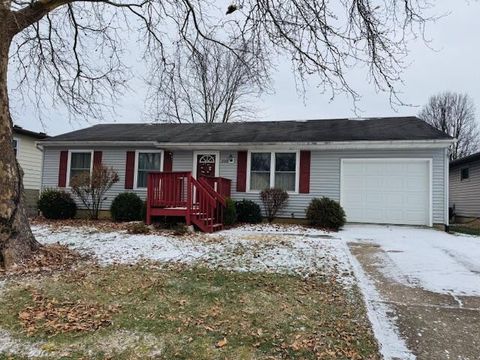 Photo of 2576 Heidelberg Drive, Lancaster, OH 43130 (MLS # 226002900)